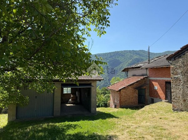 esavano in vendita a Germagnano