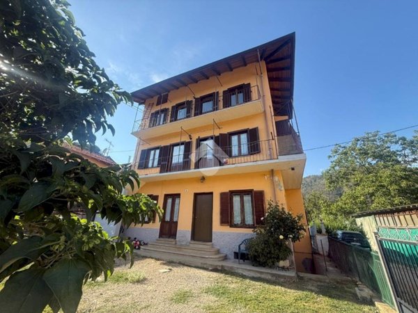 casa indipendente in vendita a Germagnano