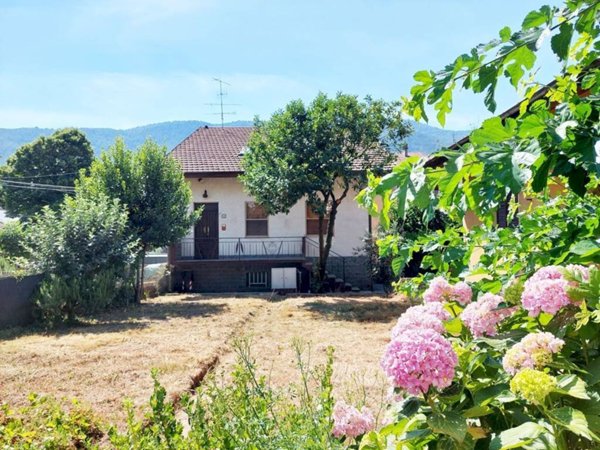 casa indipendente in vendita a Germagnano