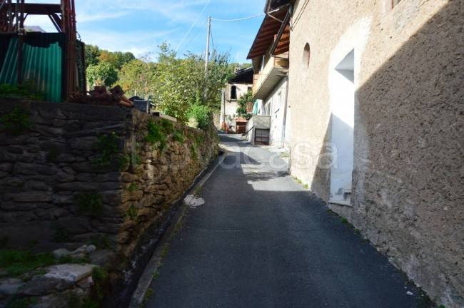 appartamento in vendita a Giaglione