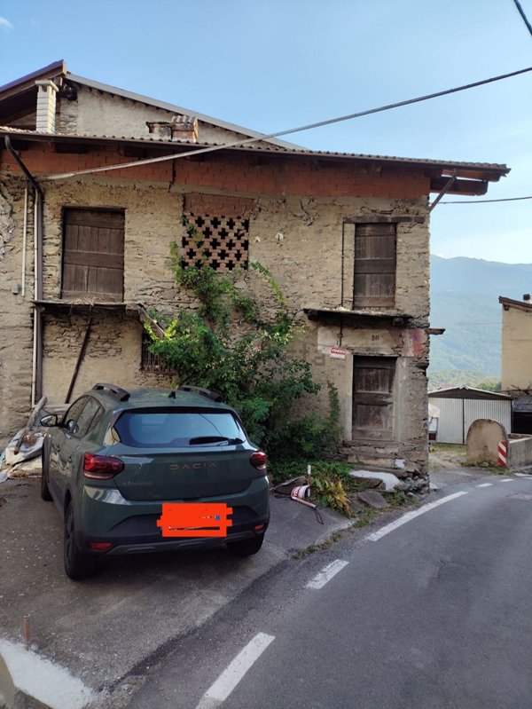 quadrivano in vendita a Giaglione