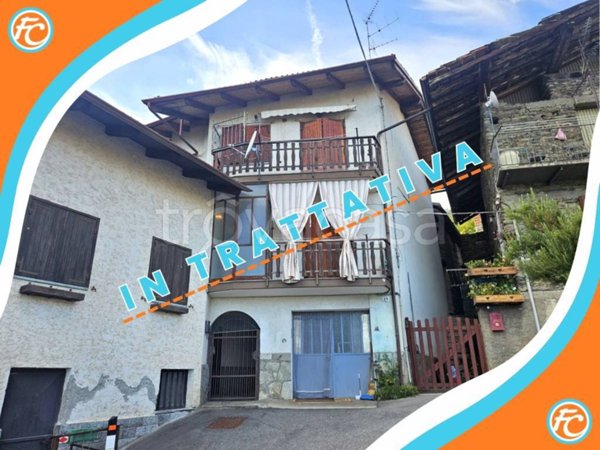 appartamento in vendita a Giaglione in zona Rastella