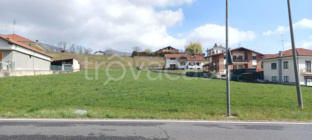 terreno edificabile in vendita a Giaveno