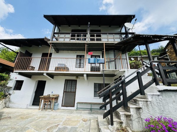 casa indipendente in vendita a Giaveno in zona Chiarmetta