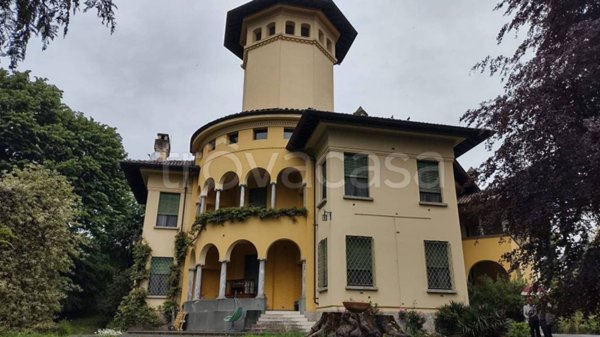 villa in vendita a Giaveno in zona Villa