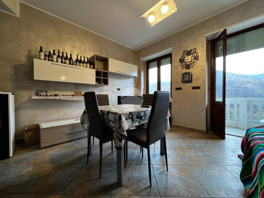 appartamento in vendita a Giaveno in zona Maddalena