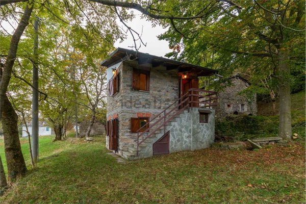 casa indipendente in vendita a Giaveno