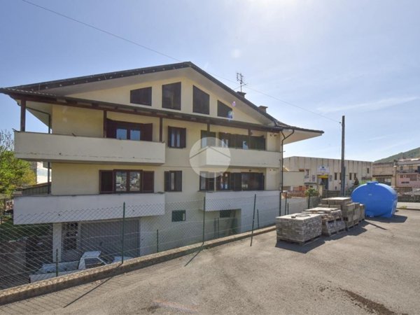 casa semindipendente in vendita a Giaveno