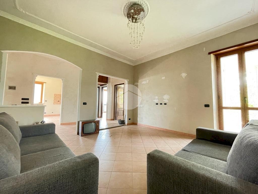 appartamento in vendita a Giaveno in zona Selvaggio