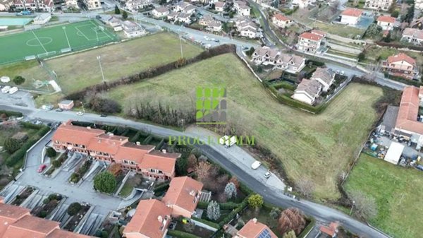 terreno edificabile in vendita a Giaveno