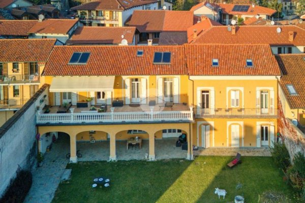 casa indipendente in vendita a Giaveno in zona Villa