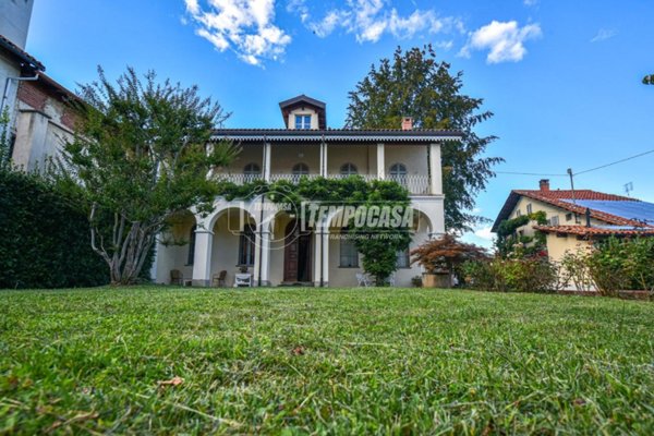 casa indipendente in vendita a Giaveno in zona Villa