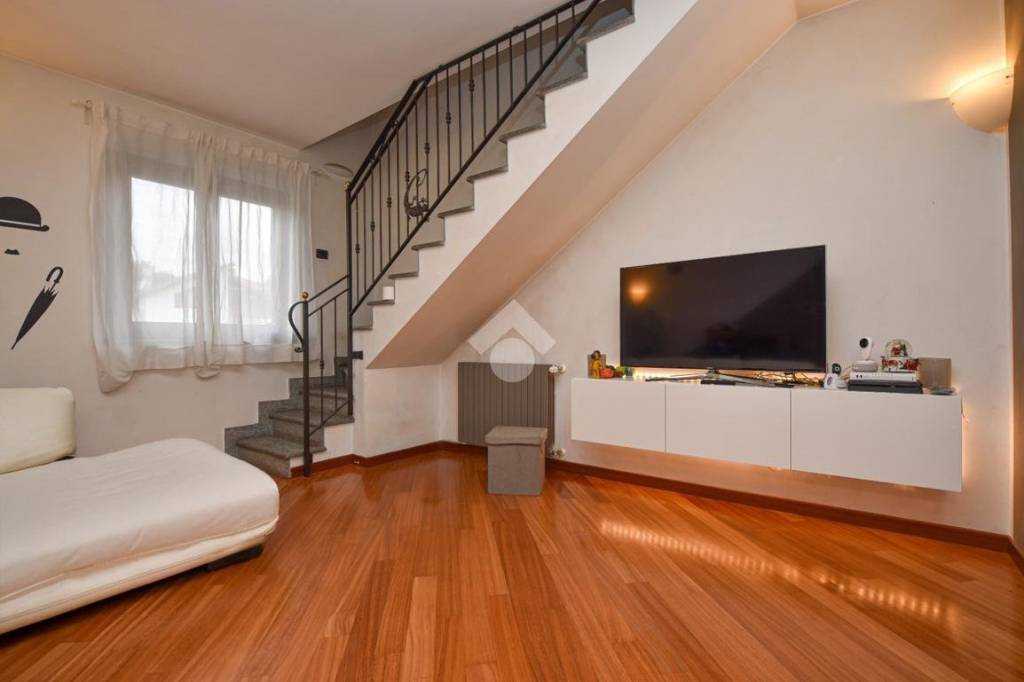 appartamento in vendita a Giaveno