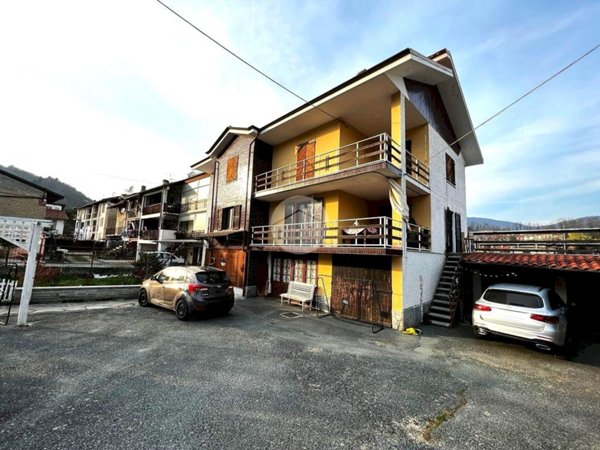 appartamento in vendita a Giaveno in zona Pontepietra