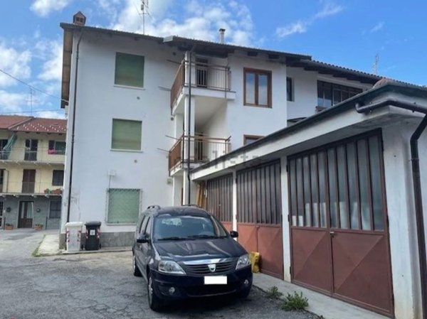 casa semindipendente in vendita a Giaveno