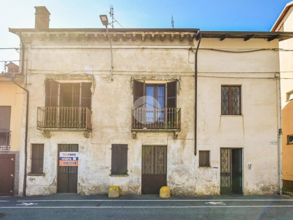 casa semindipendente in vendita a Giaveno