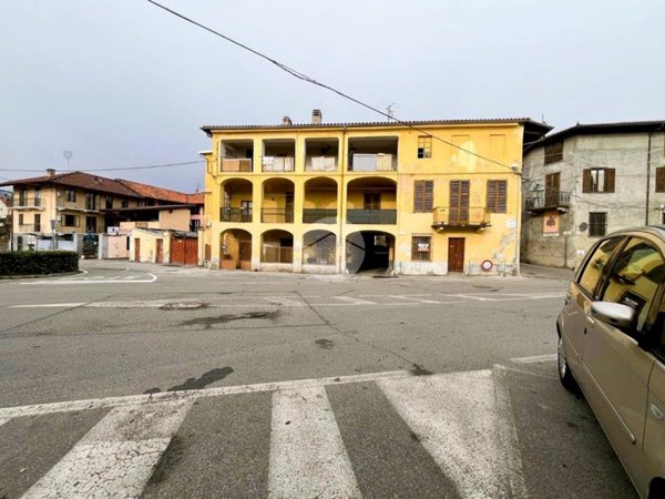appartamento in vendita a Giaveno in zona Sala