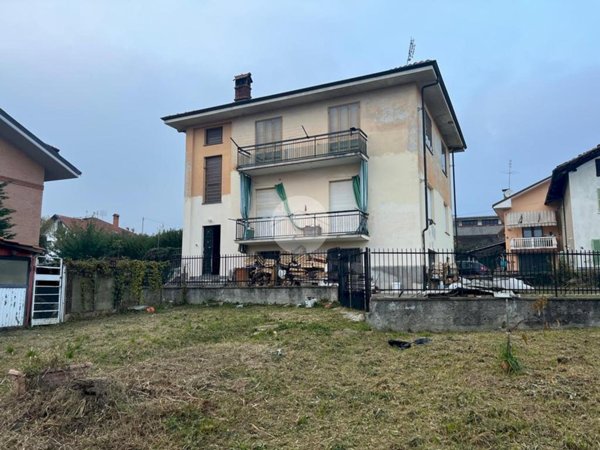 quadrivano in vendita a Giaveno in zona Buffa