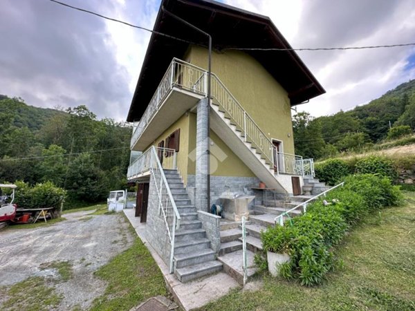 casa indipendente in vendita a Giaveno