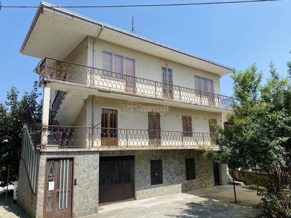 casa indipendente in vendita a Giaveno in zona Selvaggio