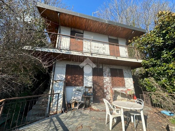 casa indipendente in vendita a Giaveno in zona Villa