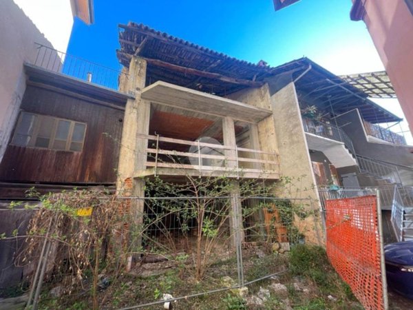 casa indipendente in vendita a Giaveno