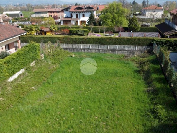terreno edificabile in vendita a Giaveno in zona Buffa