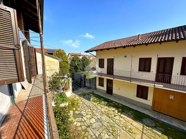 casa indipendente in vendita a Giaveno