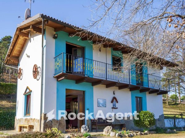 casa indipendente in vendita a Giaveno