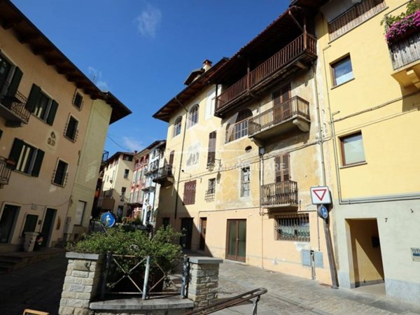intera palazzina in vendita a Giaveno