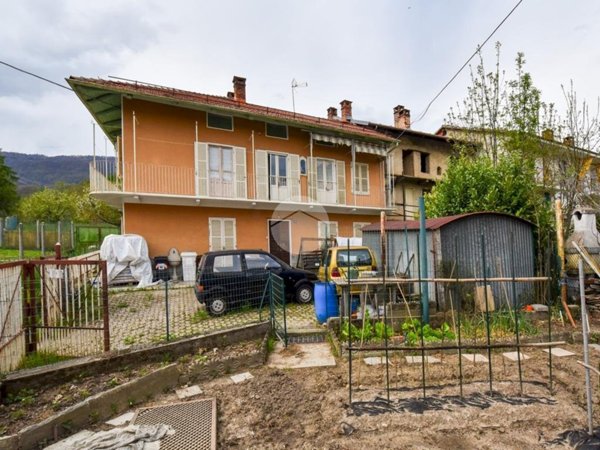 casa indipendente in vendita a Giaveno in zona Selvaggio