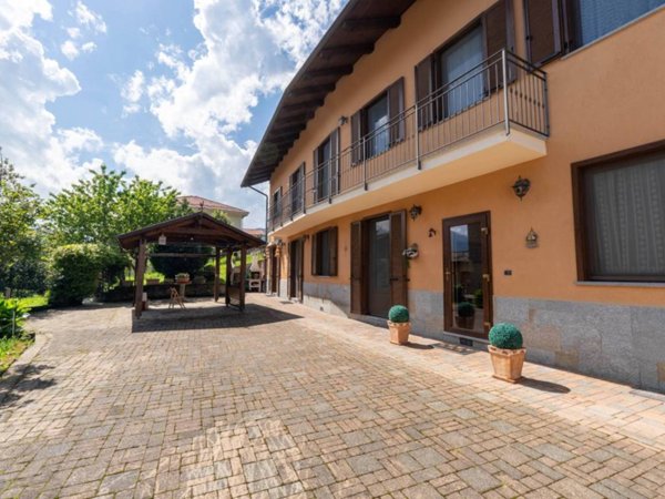 casa indipendente in vendita a Giaveno in zona Selvaggio