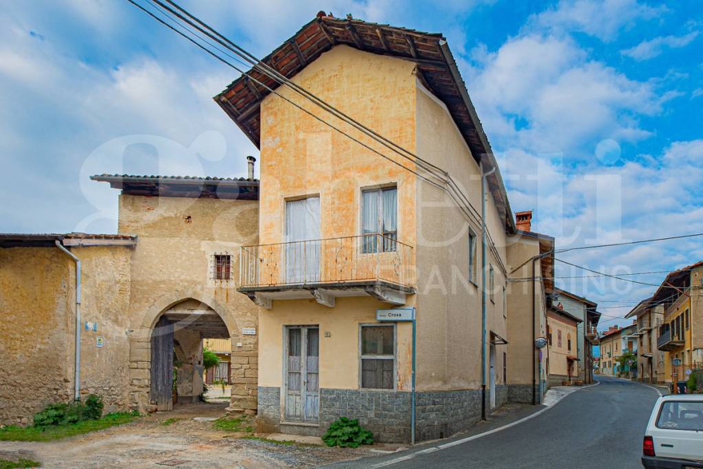 casa indipendente in vendita a Giaveno