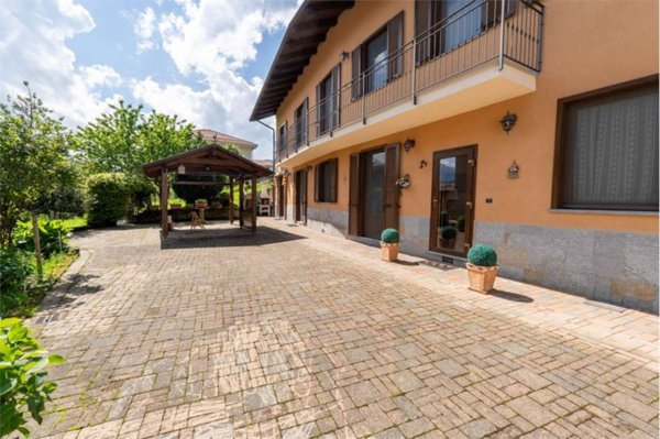 casa indipendente in vendita a Giaveno in zona Selvaggio
