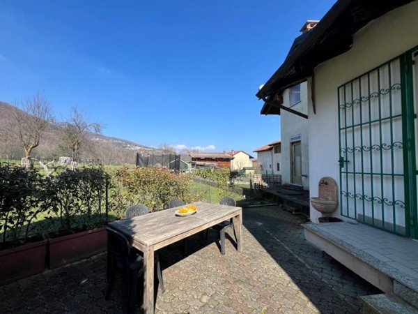 casa indipendente in vendita a Giaveno