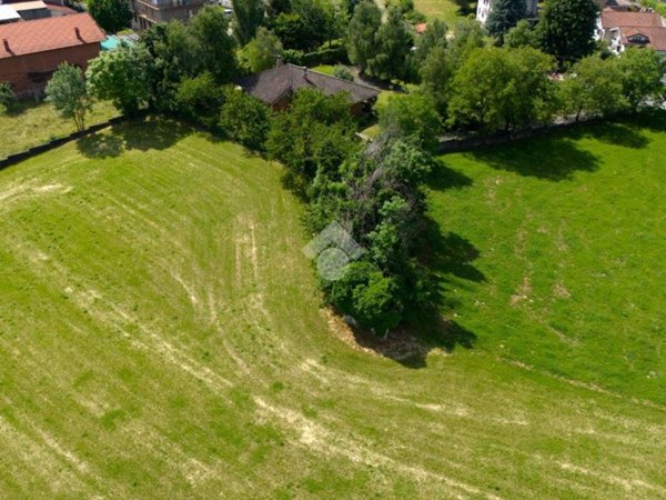 terreno edificabile in vendita a Giaveno