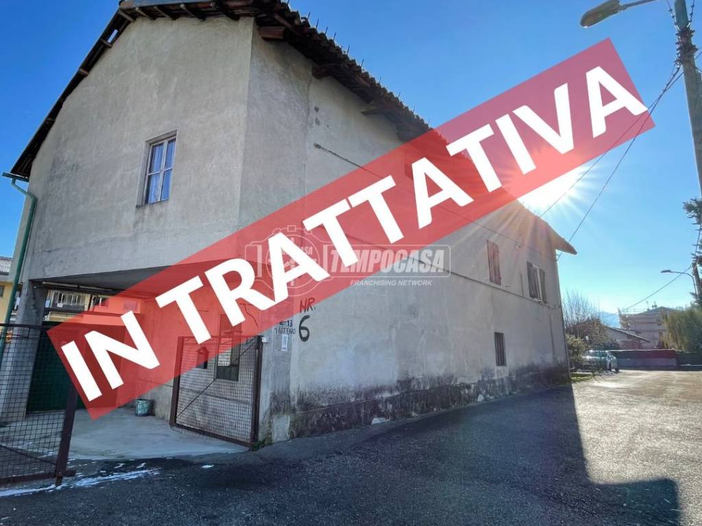 casa indipendente in vendita a Giaveno
