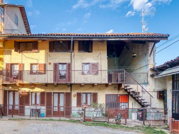 casa semindipendente in vendita a Giaveno in zona Buffa
