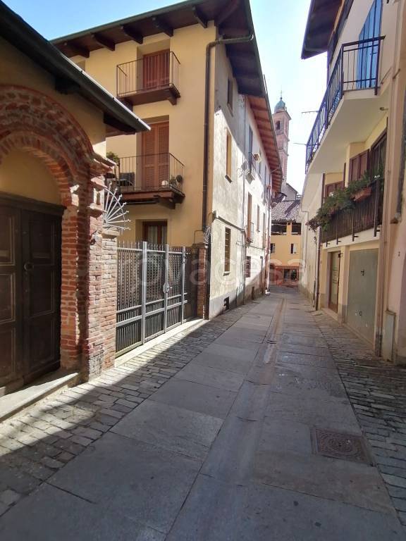 appartamento in vendita a Giaveno in zona Sala