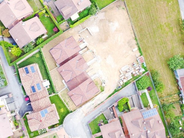 casa indipendente in vendita a Giaveno in zona Villa