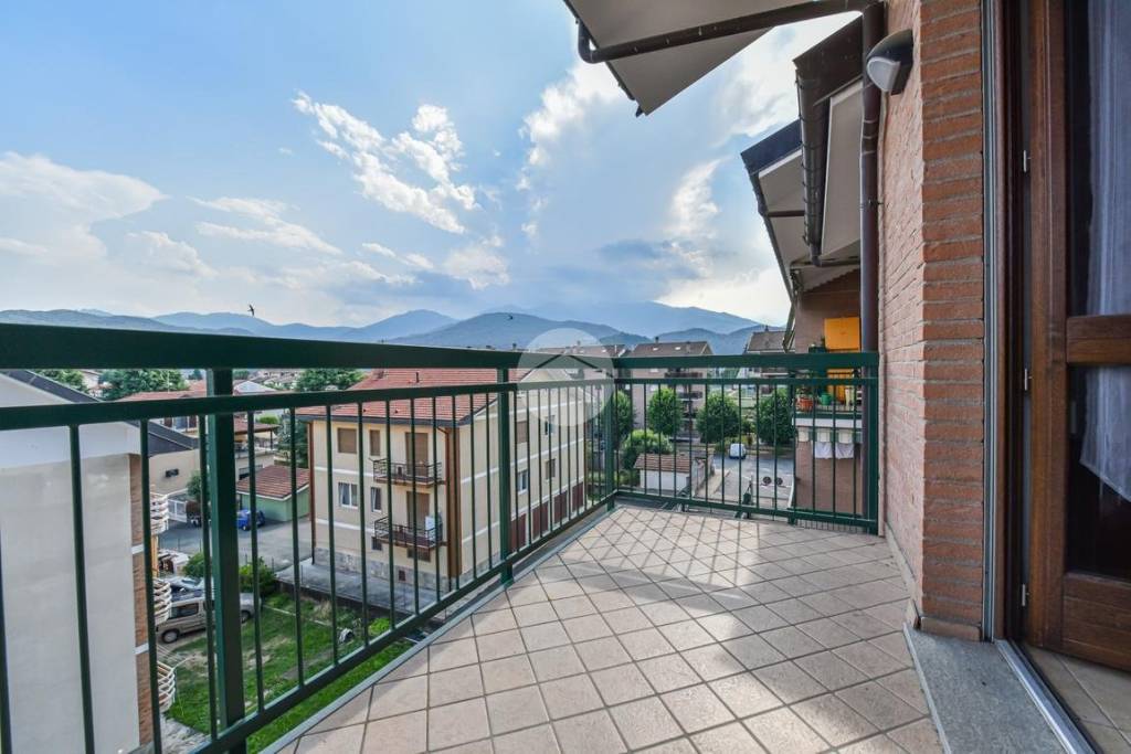 appartamento in vendita a Giaveno