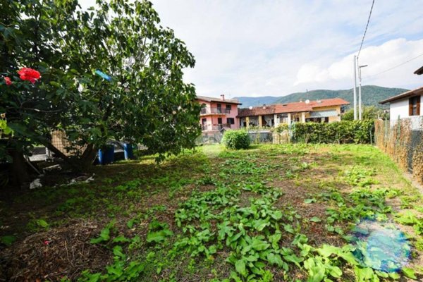 casa indipendente in vendita a Giaveno in zona Buffa