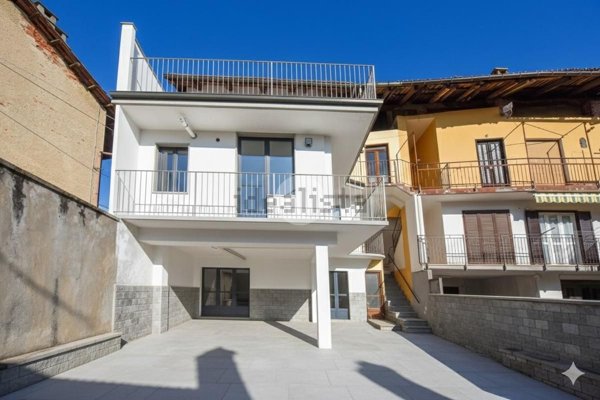 casa semindipendente in vendita a Giaveno in zona Buffa