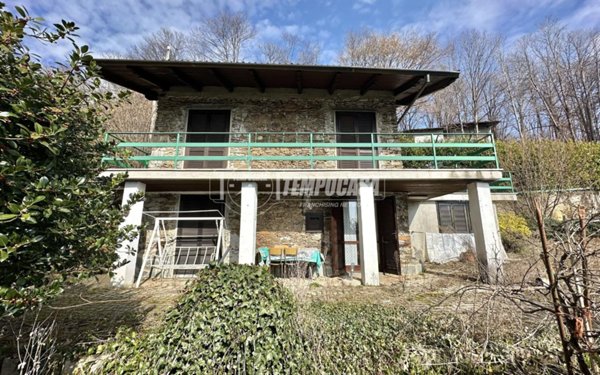 casa indipendente in vendita a Giaveno in zona Villa