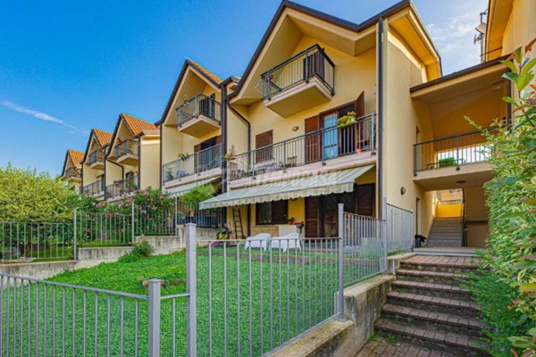appartamento in vendita a Giaveno in zona Sala