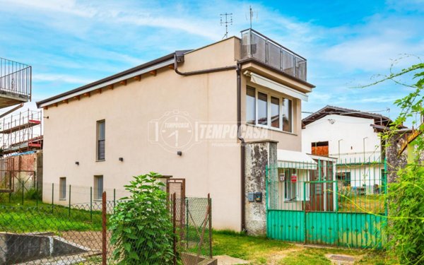 appartamento in vendita a Giaveno in zona Villa