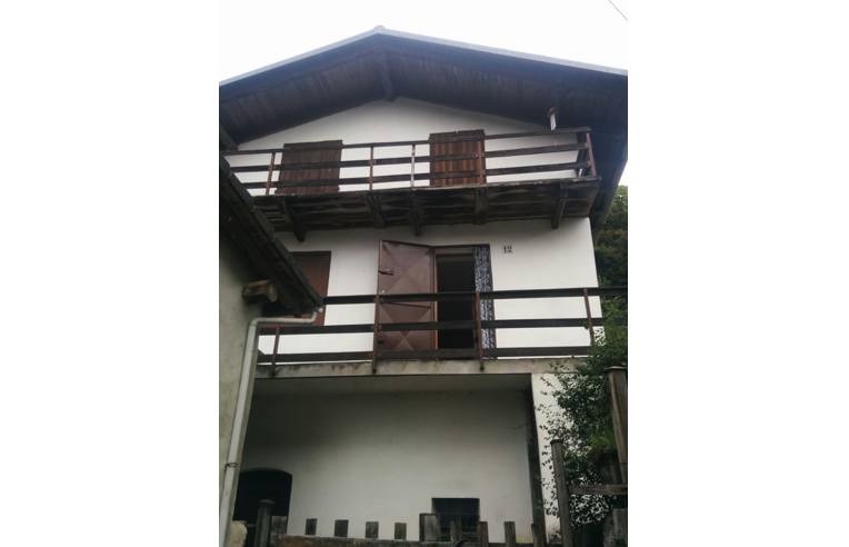 casa indipendente in vendita a Giaveno