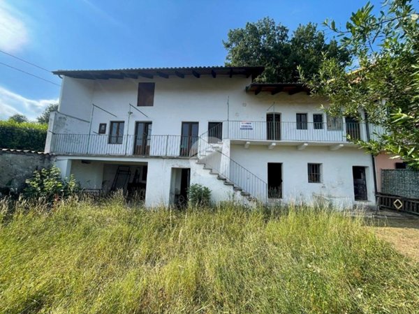casa semindipendente in vendita a Giaveno