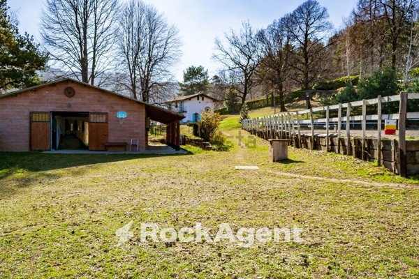 quadrivano in vendita a Giaveno