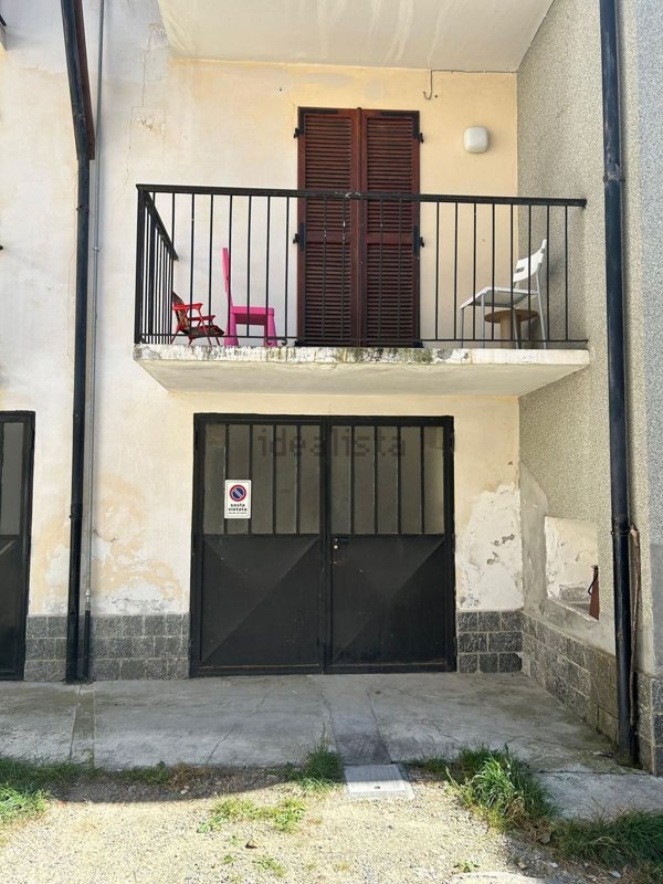 appartamento in vendita a Giaveno in zona Selvaggio